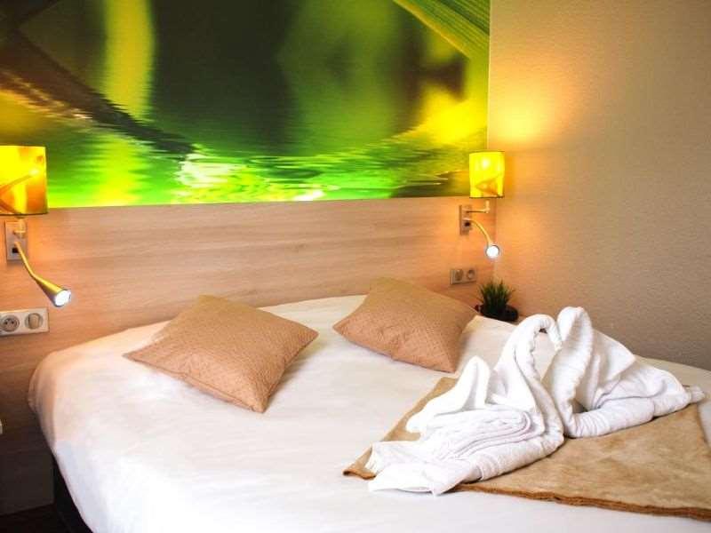 Brit Hotel Essentiel De Granville Quarto foto